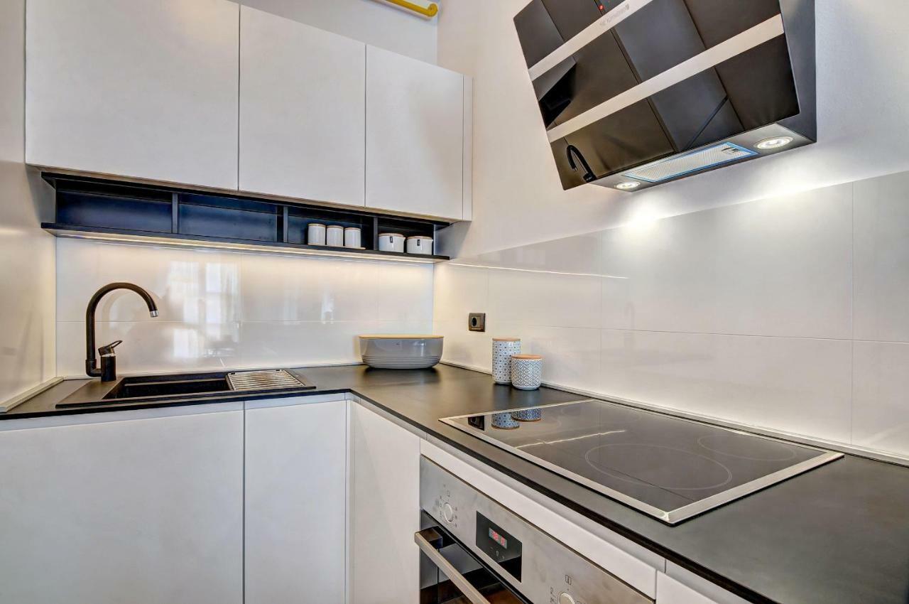 Pr Apartma *